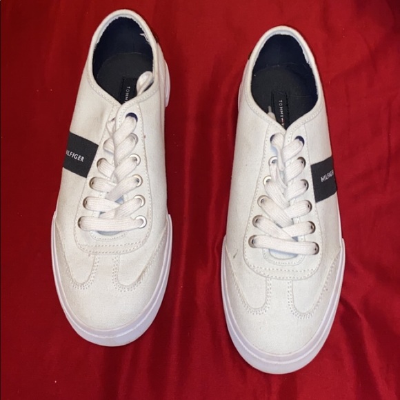 Tommy Hilfiger Pandora - Picture 2 of 6